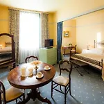 Cosmo Torri Hotel