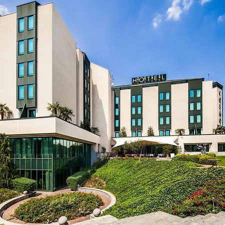 Hotel Cosmo Torri 4*