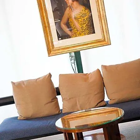 Hotel Cosmo Torri 4*