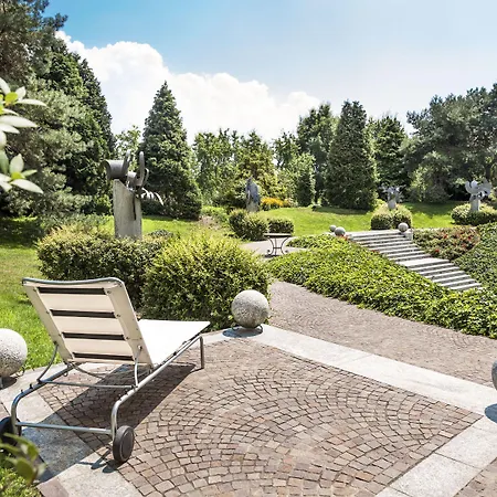 Hotel Cosmo Torri Vimercate