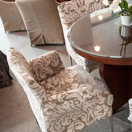Hotel Cosmo Torri Vimercate